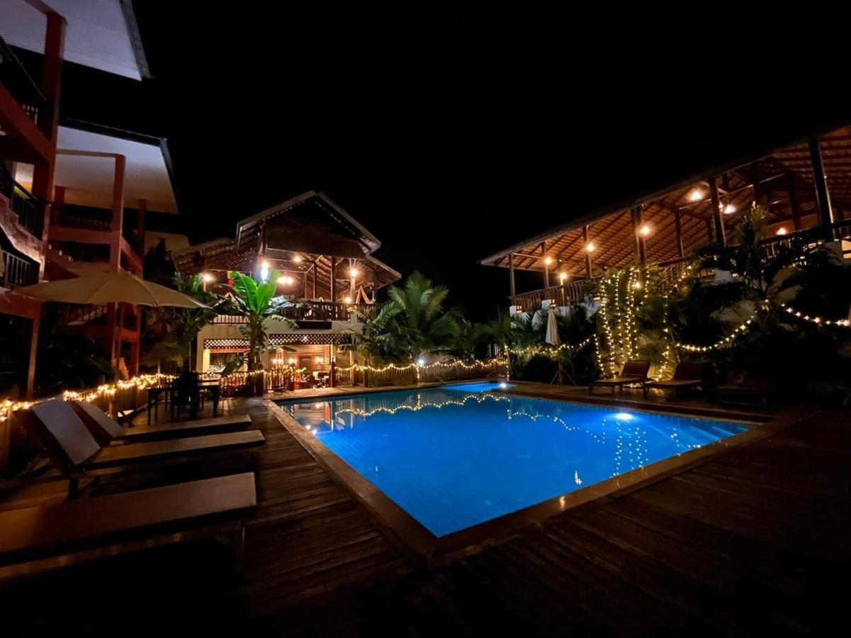 Rainforest Huahin Village Hotel Exterior foto